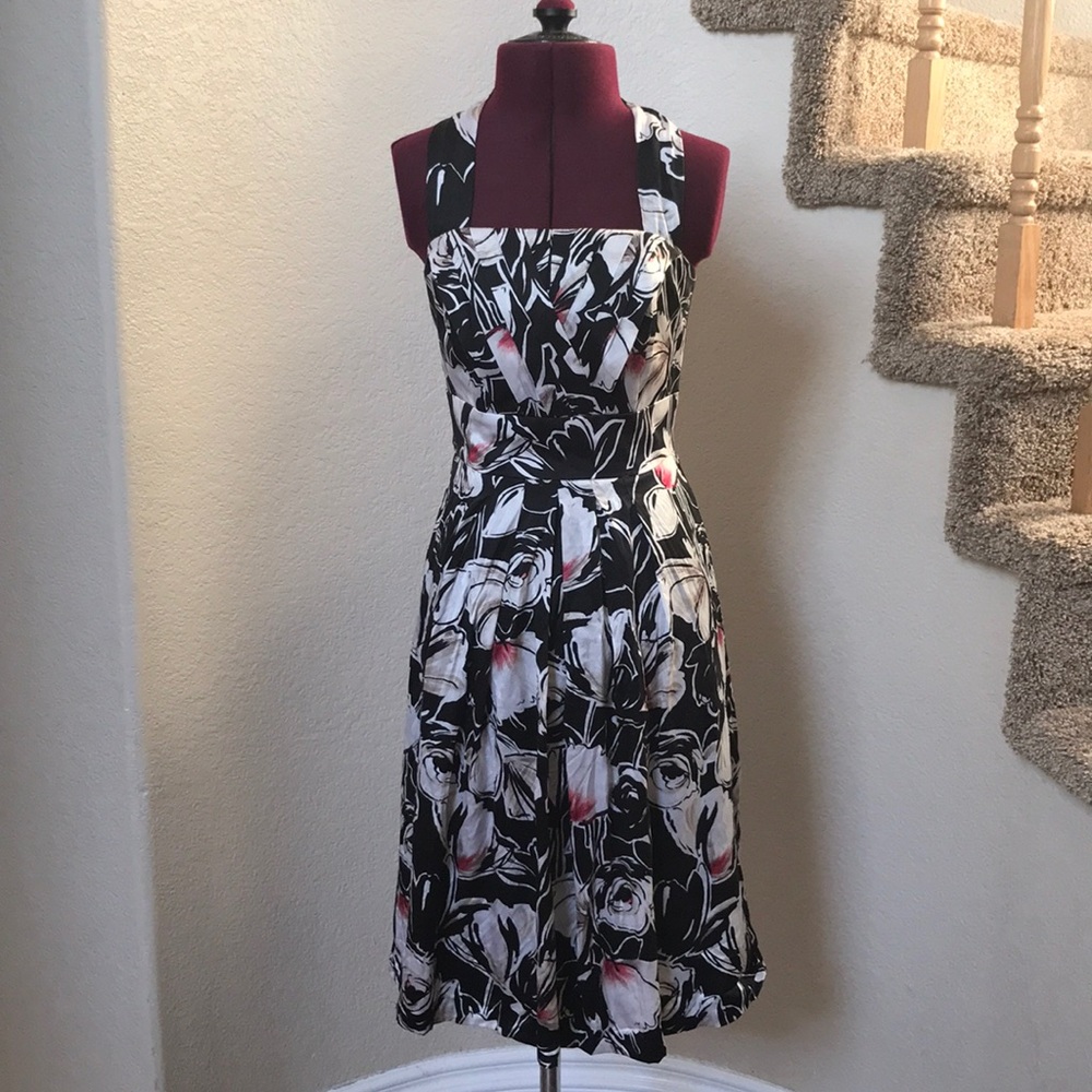 White House Black Market Dress